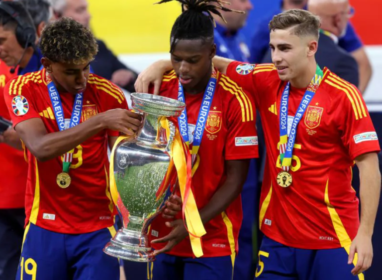 Spain lift Euro 2024