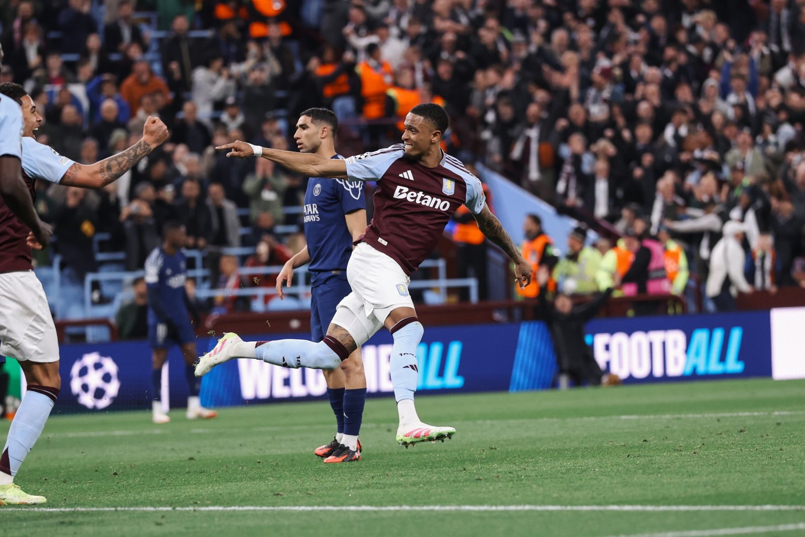 Ezri Konsa scores for Aston Villa