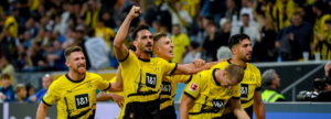 Borussia Dortmund squad celebrating a goal