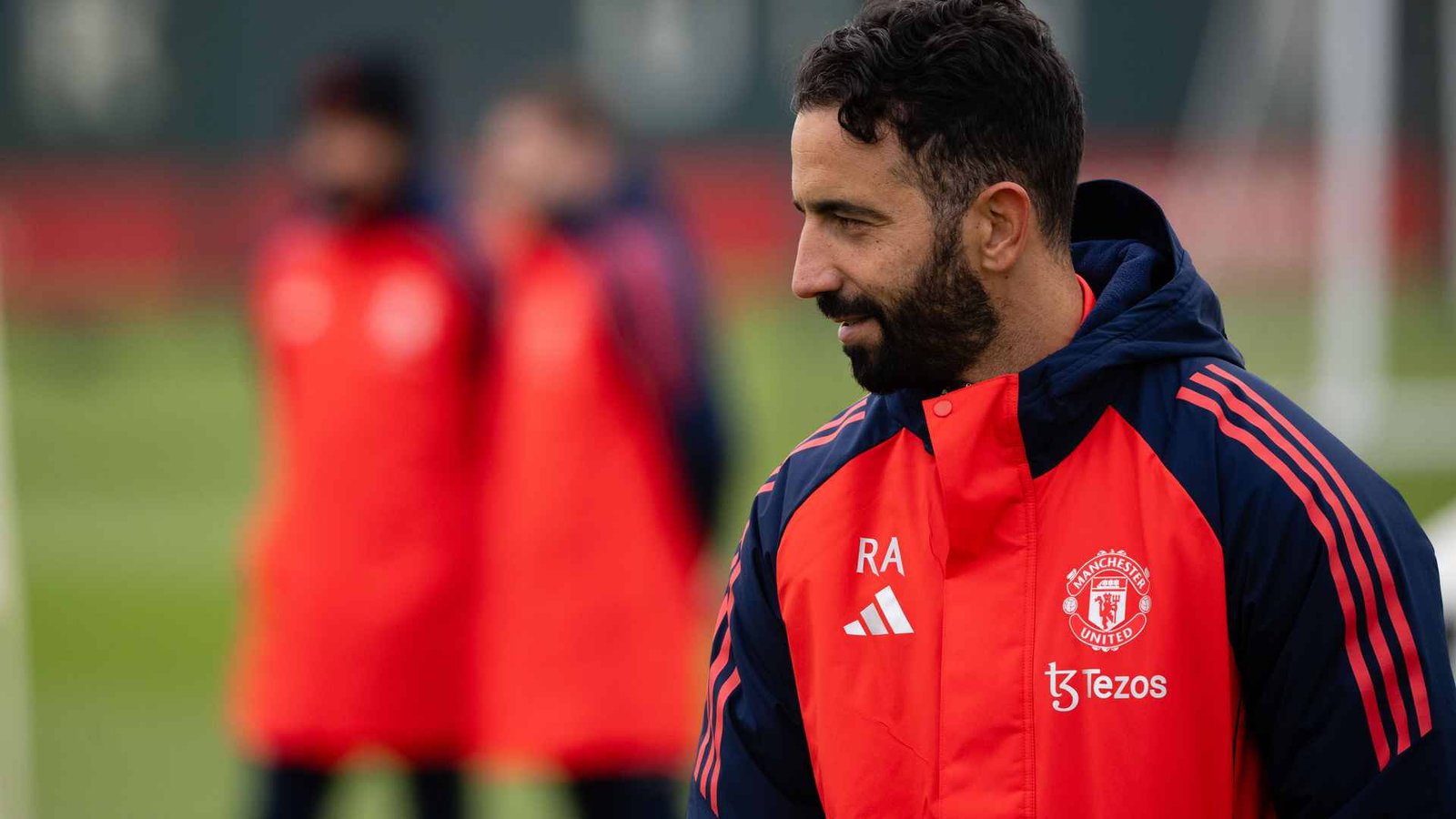 Manchester United manager Ruben Amorim supervising a training session