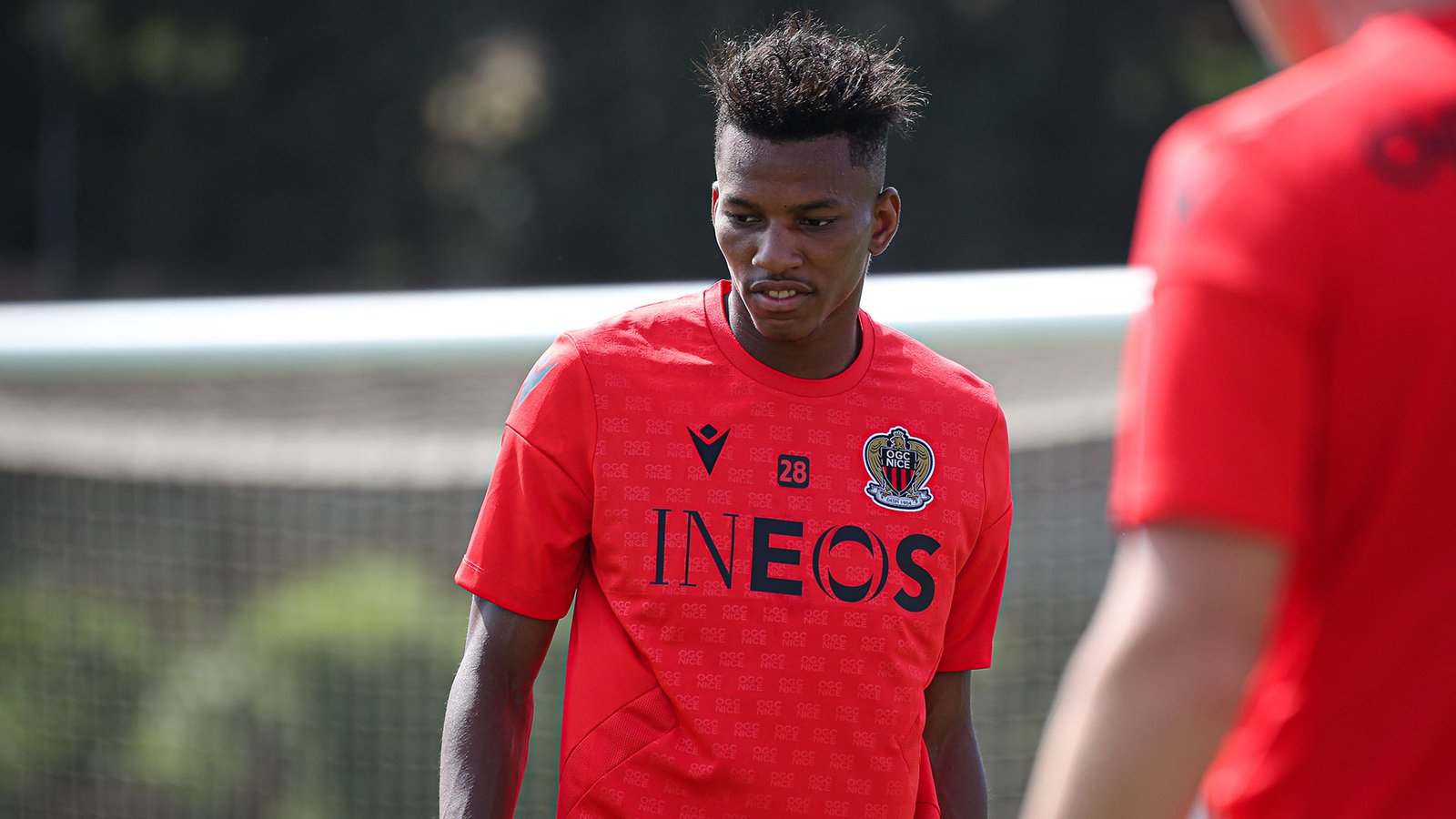 Hicham Boudaoui in a training session with Nice