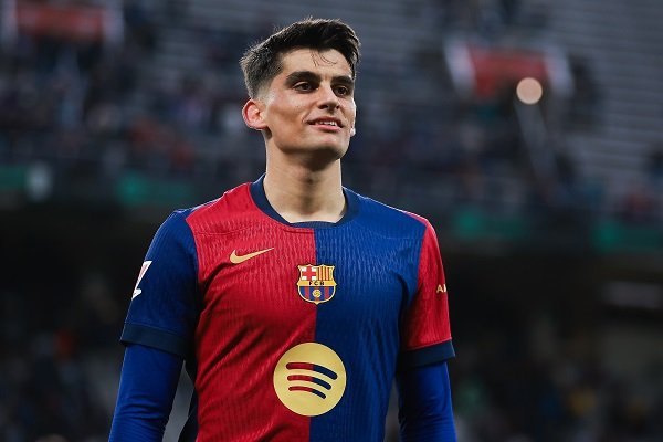 Gerard Martin in action for Barcelona
