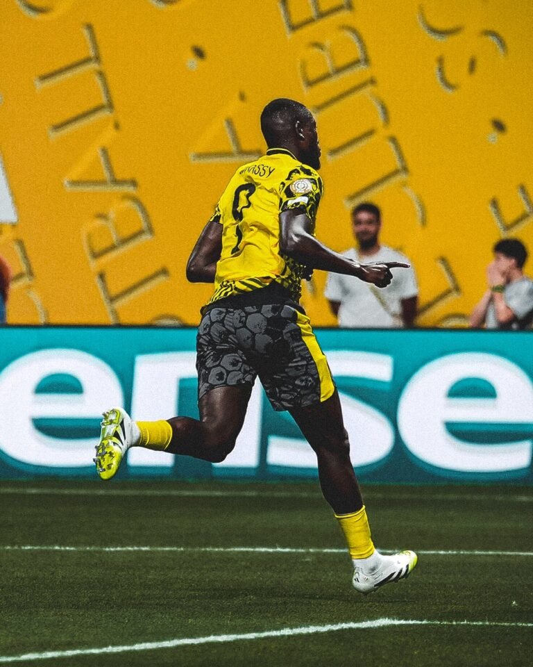 Guirassy Interested In A Surprise Exit from Borussia Dortmund
