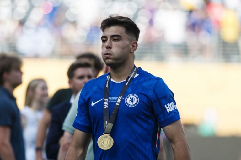 Chelsea Transfer Deadline News: Sarr, Disasi, and Anselmino Moves