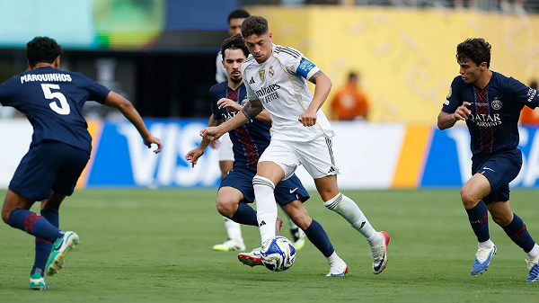 PSG players eyeing Real Madrid midfielder Federico Valverde.