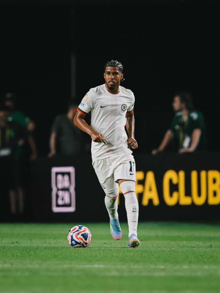 Inter Milan Eyes Chelsea Midfielder Andrey Santos in Summer Transfer