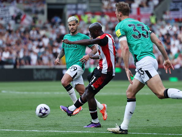 Yoane Wissa playing for Brentford against Newcastle
