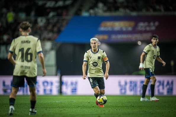 Gavi in action for Barcelona in La Liga