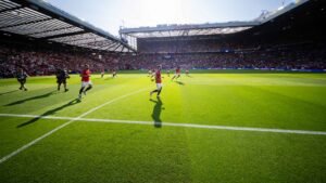 Manchester United players on the pitch