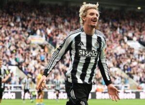Nick Woltemade celebrating his goal against Wolves for Newcastle United