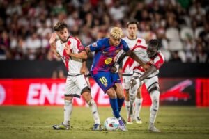 Lamine Yamal in action for Barcelona