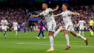 Real Madrid Sink Barcelona in Clásico to Go Five Points Clear in La Liga
