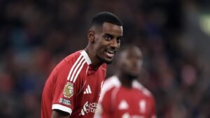 Alexander Isak in action for Liverpool