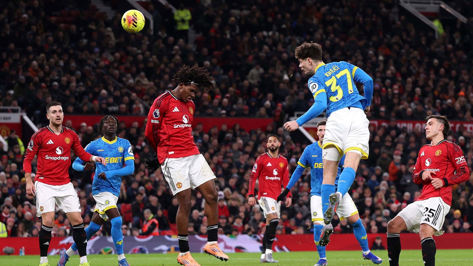Ladislav Krejci scoring for Wolves against Manchester United