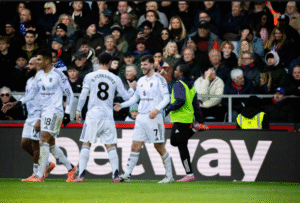 Mason Mount celebrating with Bruno Fernandes after goal against Crystal Palace