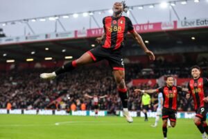 Antoine Semenyo in action for Bournemouth