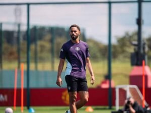 Matheus Cunha on Manchester United's training ground