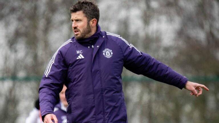 Carrick Expecting a Challenge from “Really Good” Tottenham