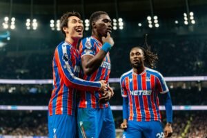 10-Man Tottenham Crumble Against Clinical Palace