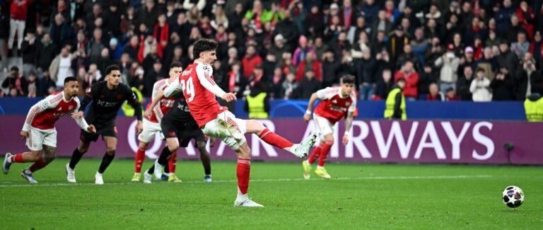 Arsenal Snatch Late Draw in First Leg vs Bayer Leverkusen