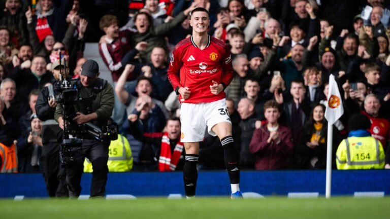 Manchester United Supporters Hit Out at Ratcliffe with Brutal Banner at Old Trafford