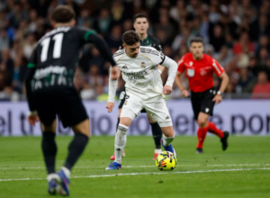 The Valverde Show Continues as Real Madrid Run Riot Against Elche