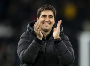 Chelsea Target Andoni Iraola as Replacement for Rosenior