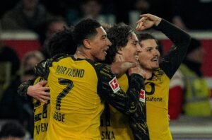 Dortmund Strike Late to Seal Dramatic Win Over Stuttgart