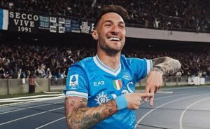 Politano’s Late Strike Sends Napoli Past Milan into Second Place
