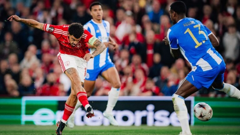 Nottingham Forest Edge Past Porto After Early Red Card to Set Up All-English Semi-Final