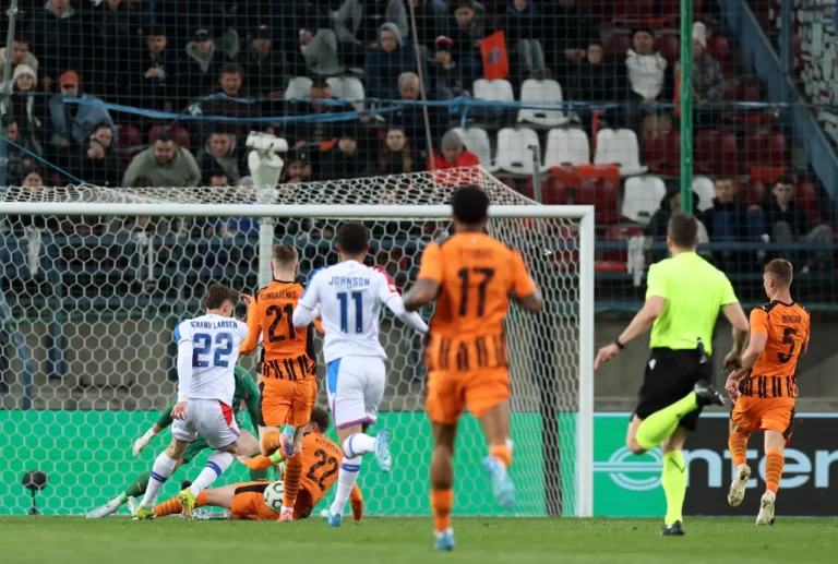 Jorgen Strand Larsen scoring for Crystal Palace against Shakhtar Donetsk