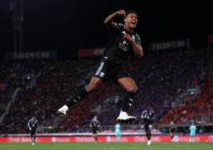 Watkins Strikes Twice to Give Aston Villa the Edge at Bologna