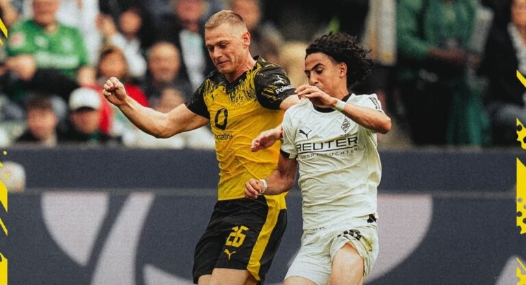 Tabakovic the Hero as Gladbach Snatch Late Winner to Sink Dortmund