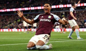 Ollie Waktins celebrating goal for Aston Villa against Liverpool