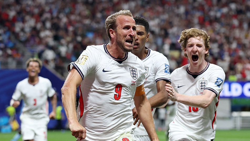 Harry Kane celebrating goal for England