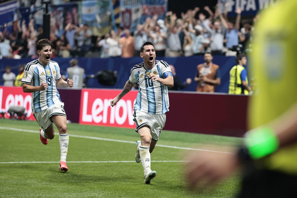 Lionel Messi celebrates goal for Argentina against Egypt