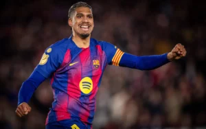 Ronald Araujo in action for Barcelona