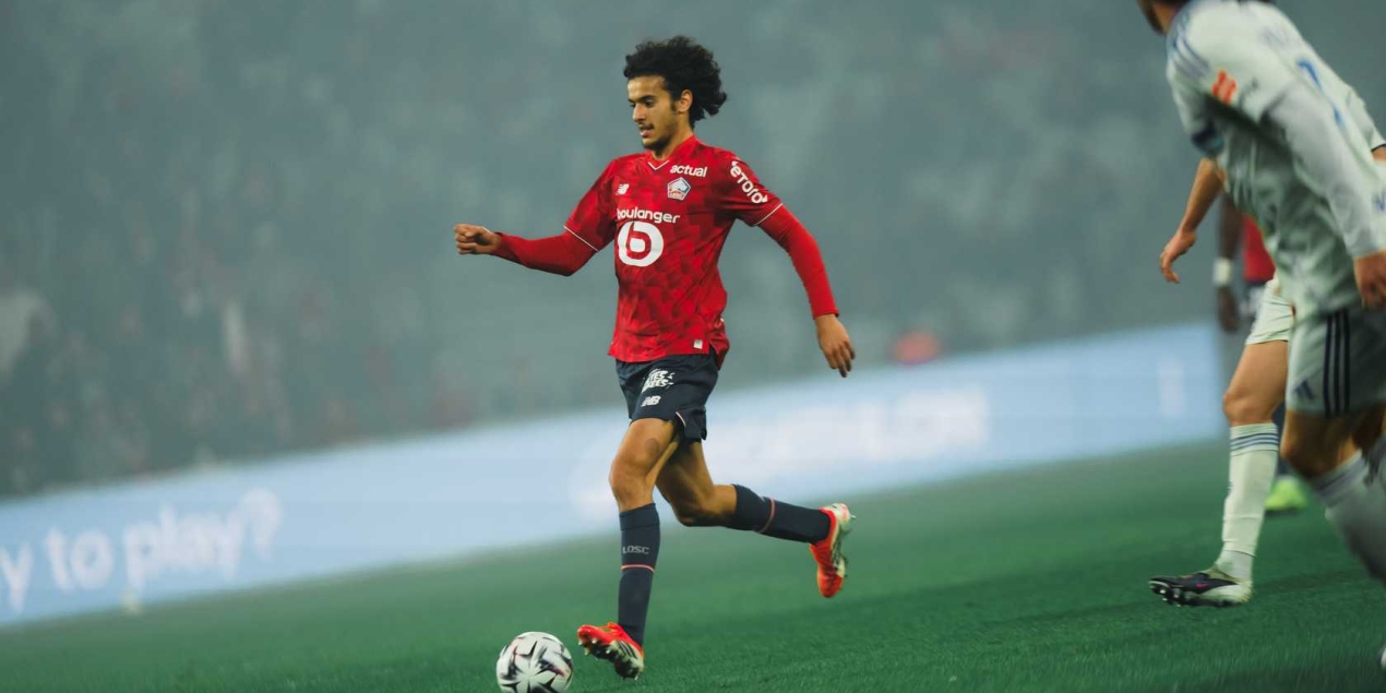 Ayoub Bouaddi in action for Lille