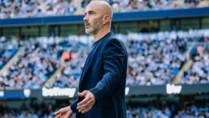 Enzo Maresca on the sidelines during a Manchester City game