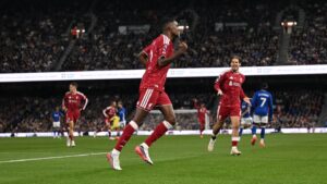 Alexander Isak celebrating goal for Liverpool