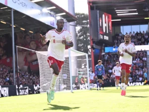Isak strike seals Liverpool win on Iraola’s return to Bournemouth