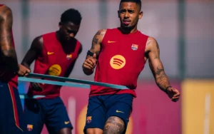 Gabriel Jesus in Barcelona training