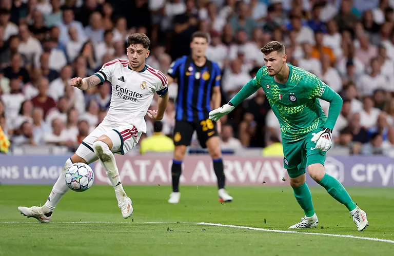 Federico Valverde scoring for Real Madrid against Inter Milan