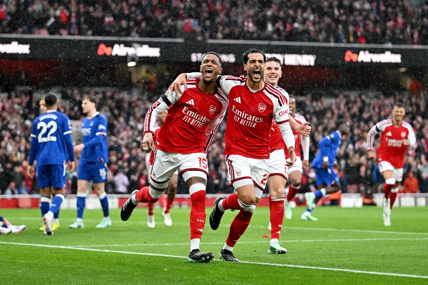 Ezri Konsa celebrating Arsenal goal with teammates
