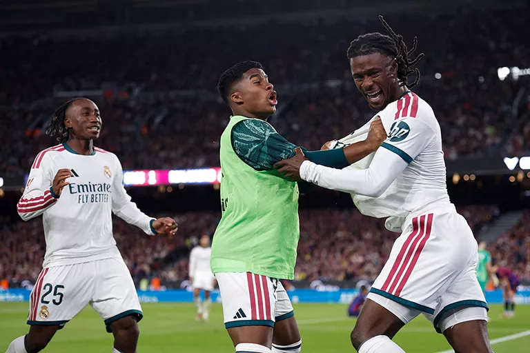 Eduardo Camavinga and teammates celebrating goal for Real Madrid