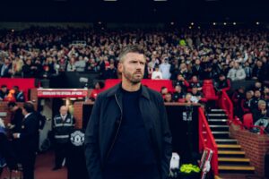 Manchester United considering Carrick sack after Bournemouth defeat