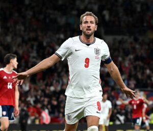 Kane at the Double as England Swat Czechia Aside