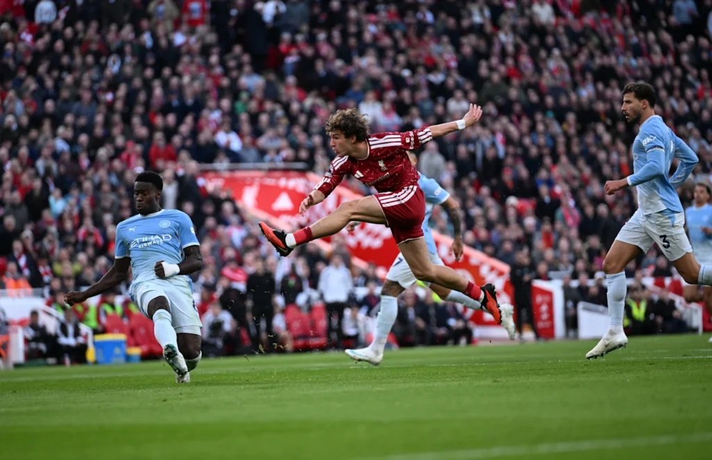 Liverpool's Lewis Koumas taking a shot 