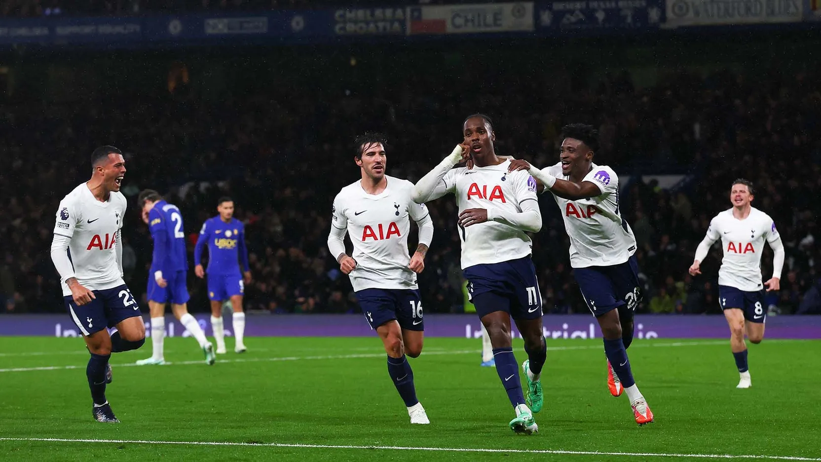 Mathys Tel celebrating goal for Tottenham