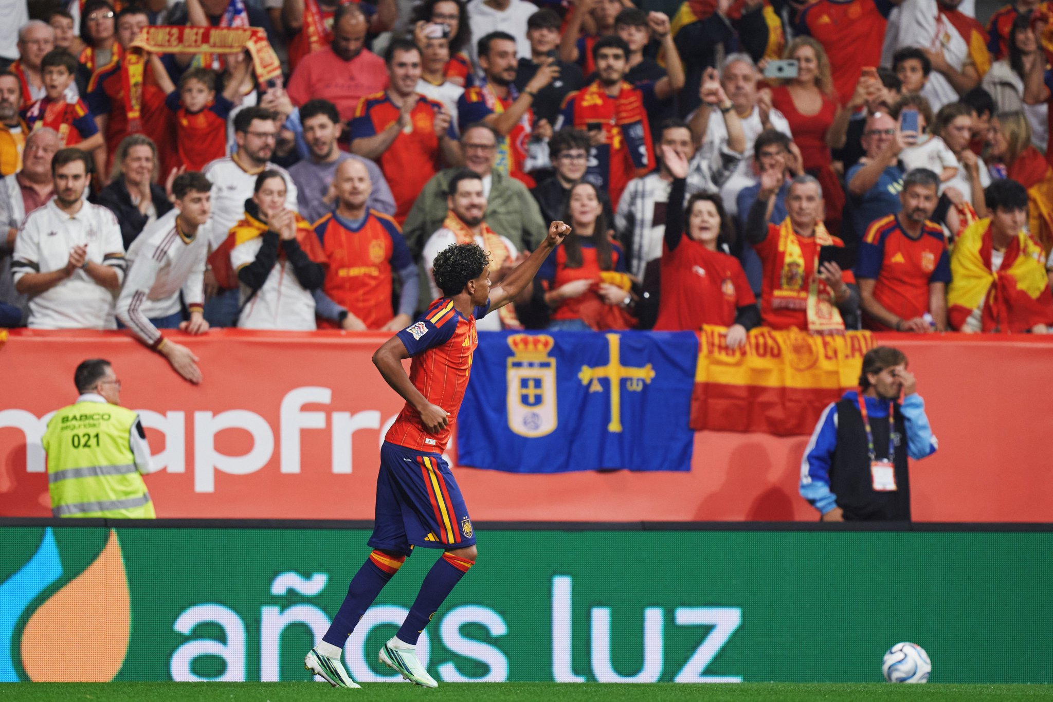 Lamine Yamal celebrating goal for Spain